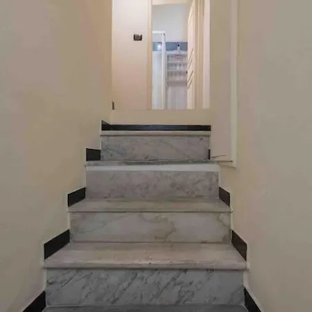 Apartament La Dimora Del Barbarossa Genua
